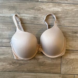 Body by Victoria Victoria’s Secret Lined Perfect Coverage Beige 34DDD Bra